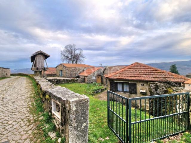 Casa venda em Covelo Do Gerez, Vila Real