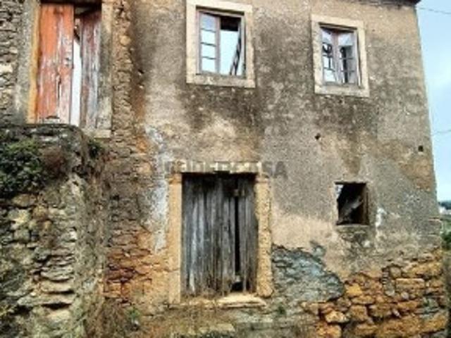 Casa venda em Coimbrã, Almalaguês