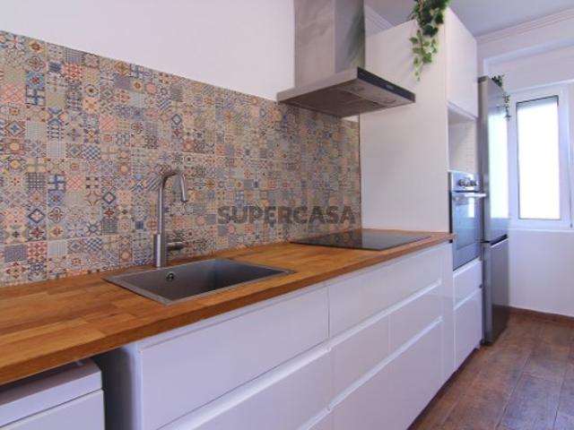 Casa venda em Carapeniques, Sintra