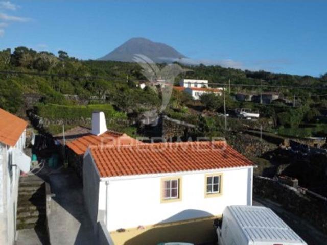 Casa venda em Açores, Madalena