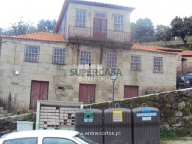 Casa venda em Cinfães, Viseu