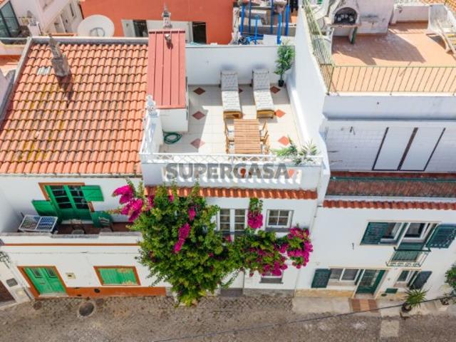 Casa venda em Bairro Operário, Lagos