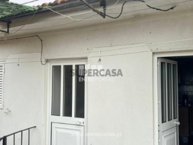 Casa venda em Marco De Canaveses, Sardoeira
