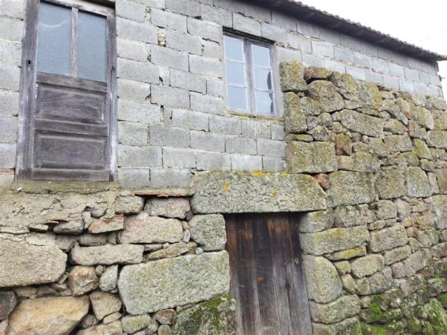 Casa venda em Moimenta, Viseu
