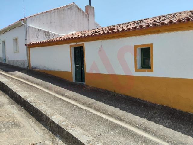 Casa venda em Mourã, Santo Aleixo Da Restauração