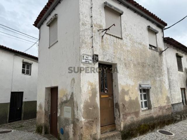 Casa venda em Castelo Branco, Tinalhas
