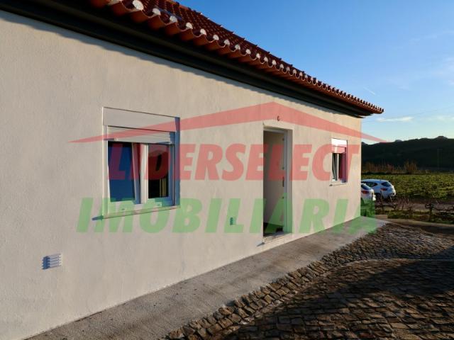 Casa alugar em Moçafaneira, Torres Vedras