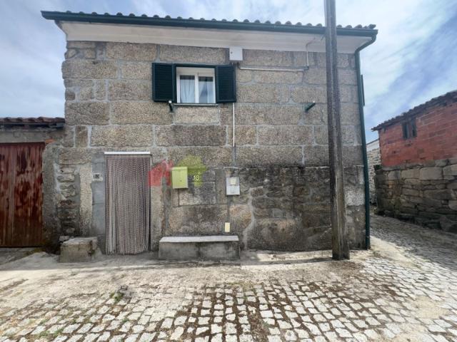 Casa venda em Argeriz, Vila Real
