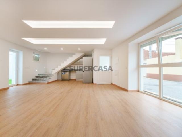 Casa venda em Ourém, Santarém