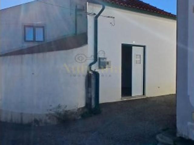 Casa alugar em Nossa Senhora das Misericórdias, Ourém