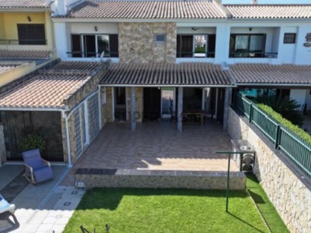 Casa venda em Albufeira e Olhos de Água, Albufeira