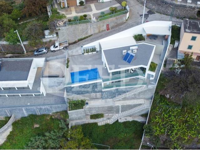 Casa venda em Ladeira e Lamaceiros, Arco Da Calheta