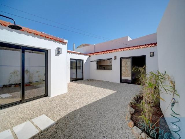 Vivenda venda em Quinta de São Martinho, Cascais