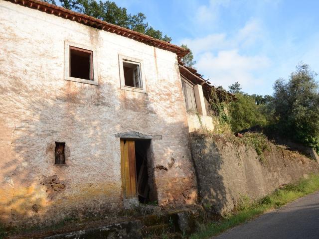 Casa venda em Redouças, Maçãs De Dona Maria