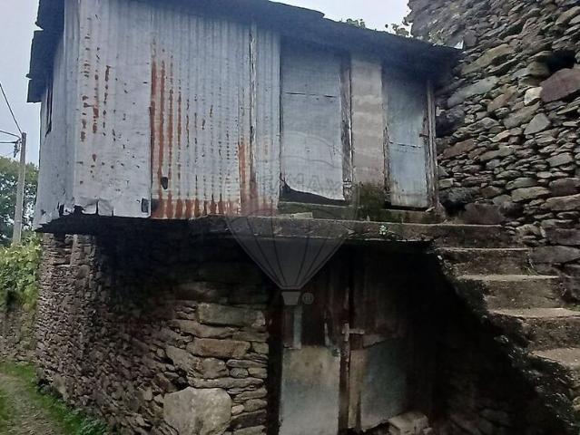 Casa venda em Alvarenga, Arouca