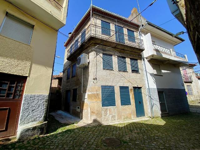 Casa venda em Arcozelo, Gouveia