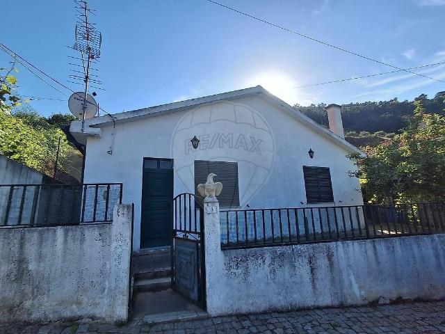 Casa venda em Bairro do Seixo, Armamar
