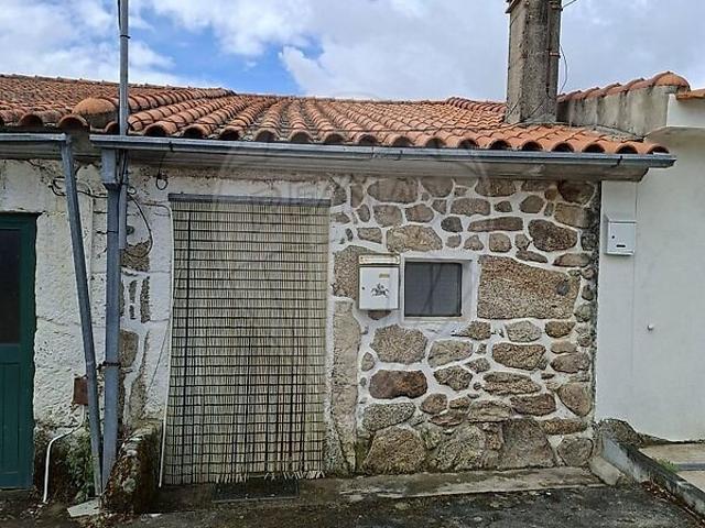 Casa venda em Benespera, Guarda