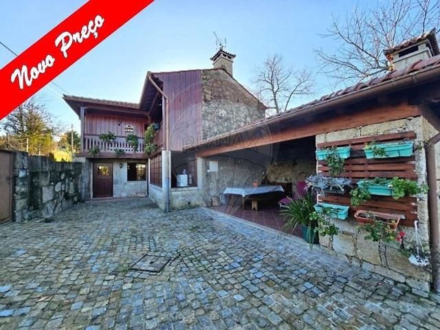 Casa venda em Bravães, Ponte da Barca