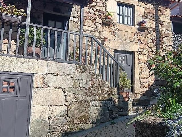 Casa venda em Cimbres, Tarouca