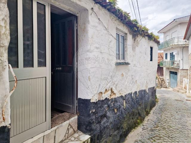 Casa venda em Souselo, Viseu