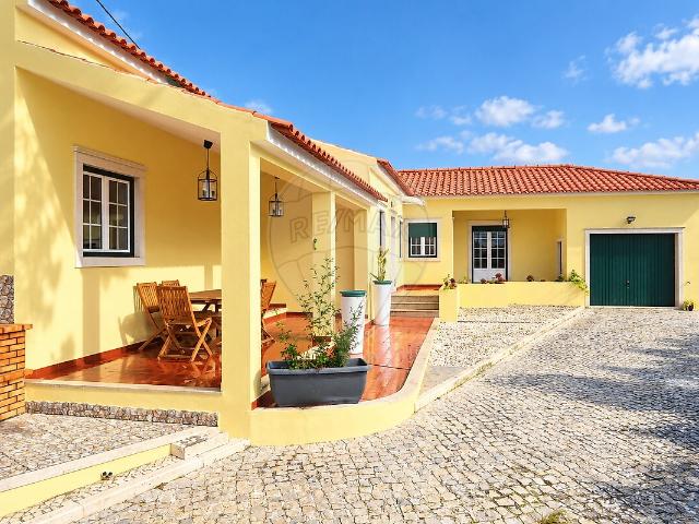 Casa venda em Famalicão, Nazaré