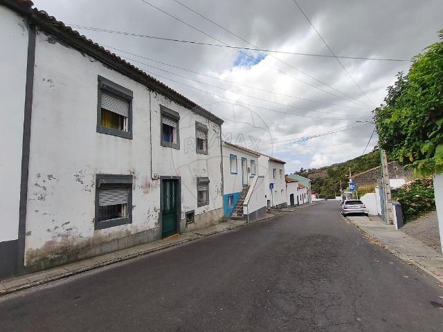 Casa venda em Feteiras, Ponta Delgada