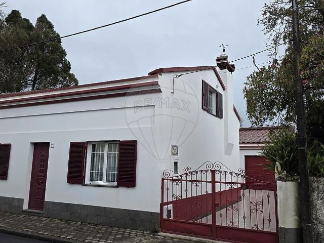 Casa venda em Furnas, Povoação