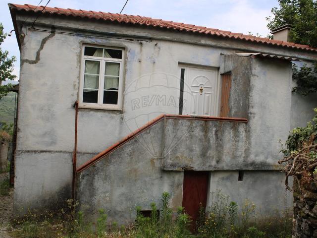 Casa venda em Modelo, Lamego
