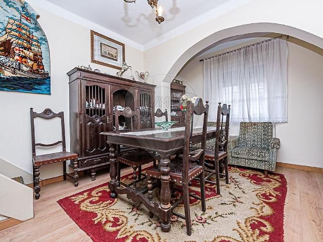Casa venda em Quinta dos Eucaliptos, Almada
