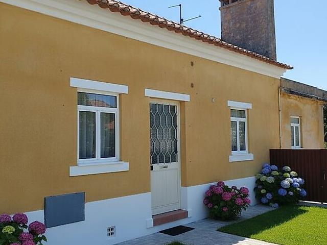 Casa venda em Marinha Grande, Leiria