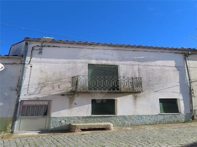 Casa venda em Monfortinho e Salvaterra do Extremo, Idanha-a-Nova