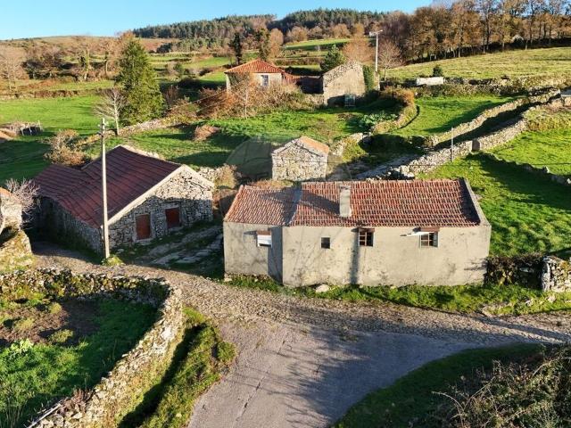 Casa venda em Covelo Do Gerez, Vila Real