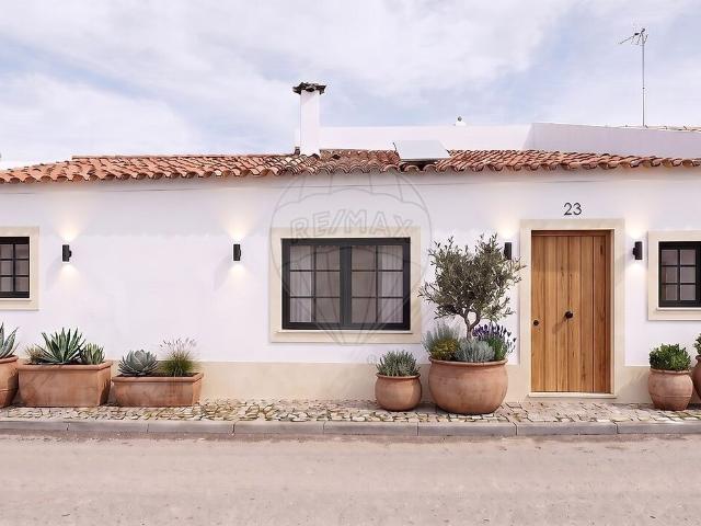 Casa venda em Montoito, Redondo