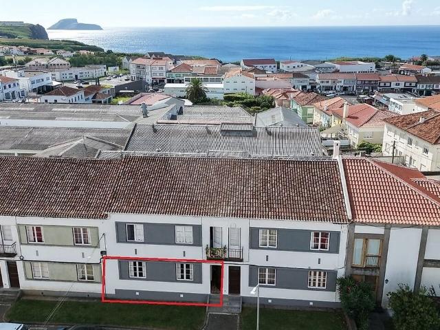 Casa venda em Angra (Nossa Senhora da Conceição), Angra do Heroísmo