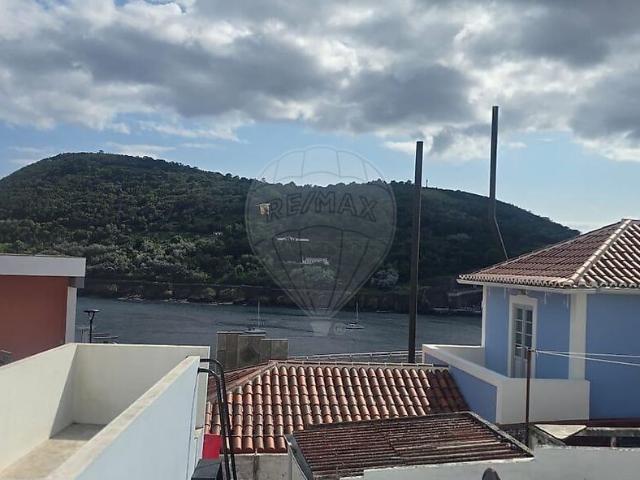 Casa venda em Angra (Nossa Senhora da Conceição), Angra do Heroísmo