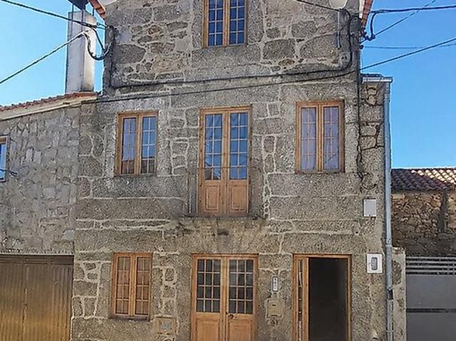 Casa venda em Orca, Fundão