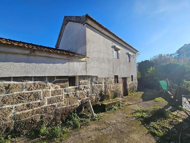 Casa venda em Paredes de Viadores, Paredes de Viadores e Manhuncelos