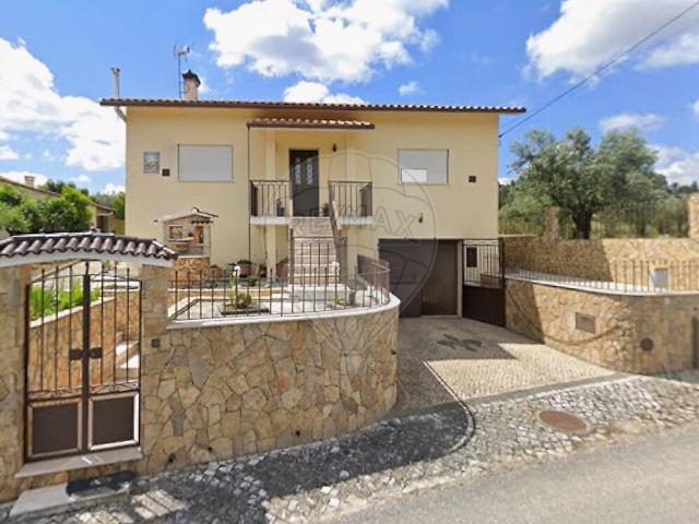 Casa venda em Pelariga, Pombal