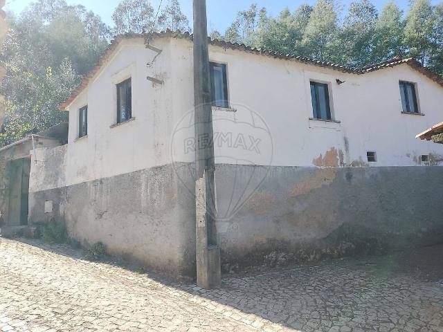 Casa venda em Carvoeira, Penacova