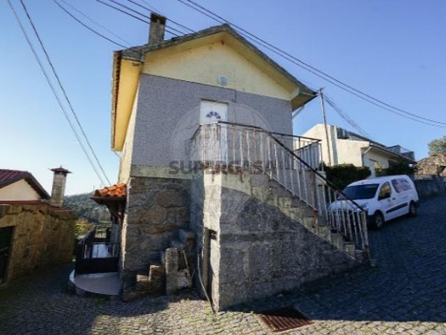 Casa venda em Póvoa De Lanhoso