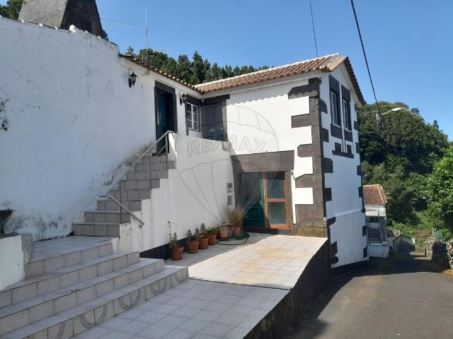 Casa venda em Açores, Agualva