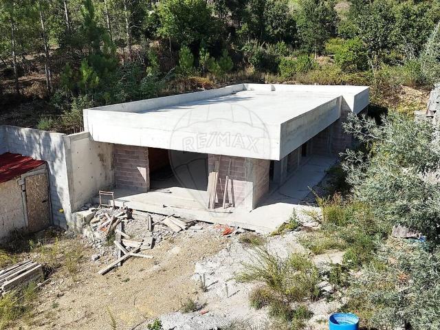 Casa venda em Rio Mau, Penafiel