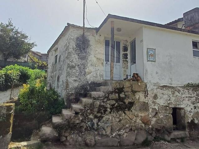 Casa venda em Carapito, São Cristóvão de Nogueira