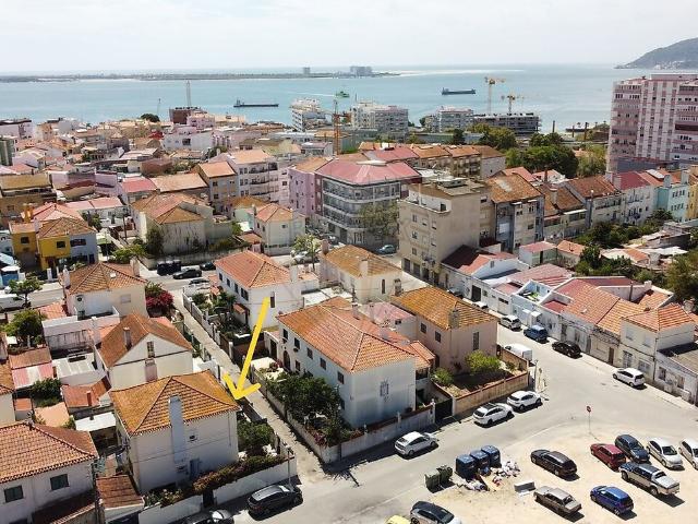 Casa venda em Santos Nicolau, Setúbal