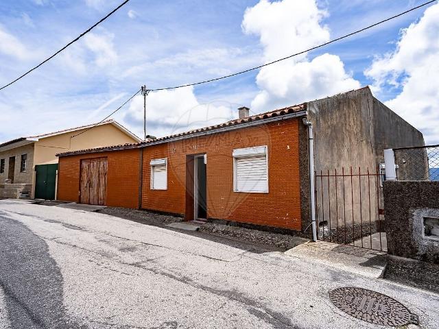 Casa venda em Semide e Rio Vide, Miranda do Corvo