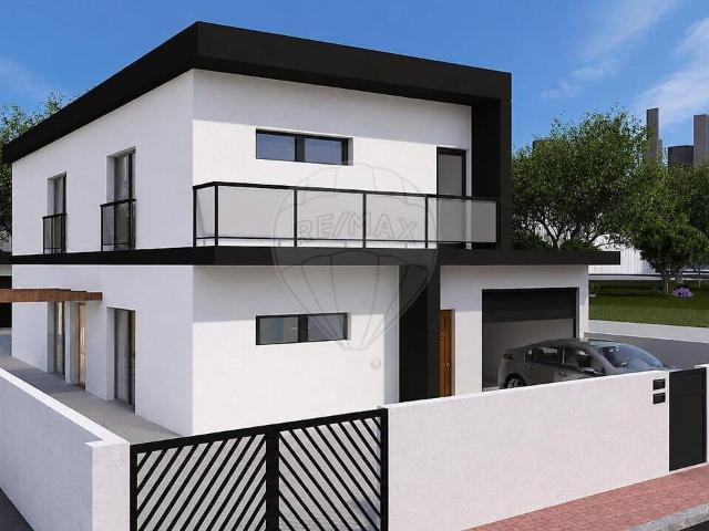 Casa venda em Sobrosa, Paredes