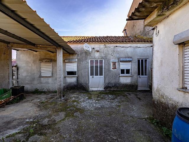 Casa venda em Taveiro, Ameal e Arzila, Coimbra
