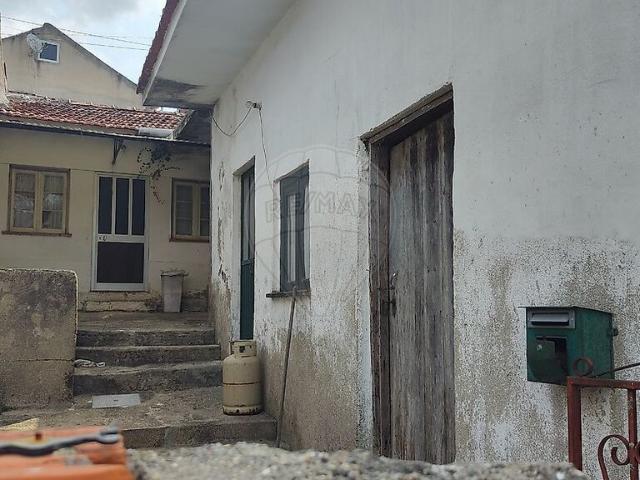 Casa venda em Taveiro, Ameal e Arzila, Coimbra