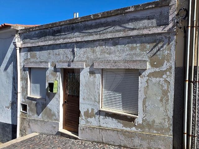Casa venda em Torre de Moncorvo